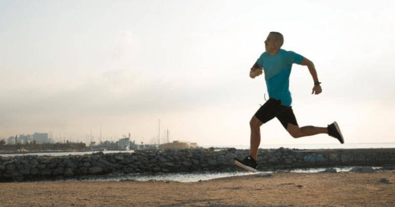 Freepik/Katemangostar